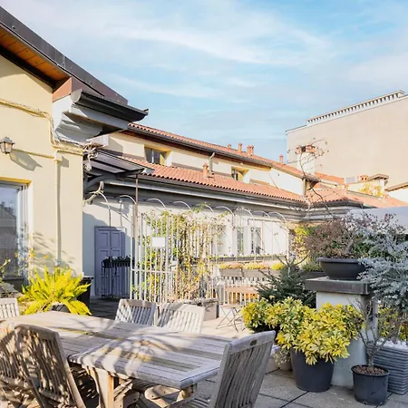 Easylife - Milano - Corso Venezia 6 - San Babila-2